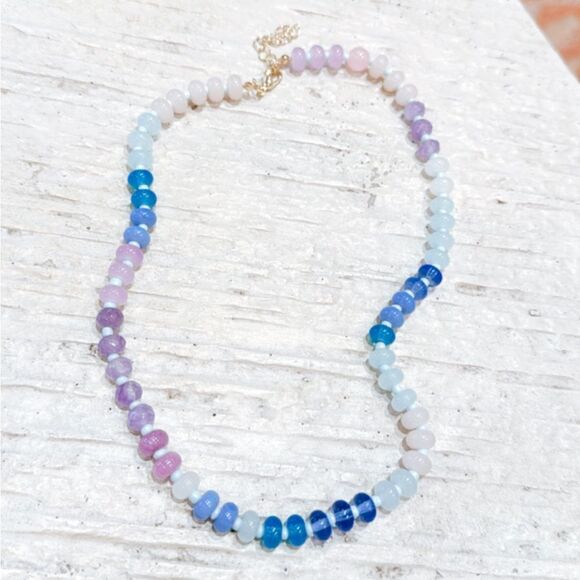 bohemian beaded necklace A405 - Picture 2 of 3